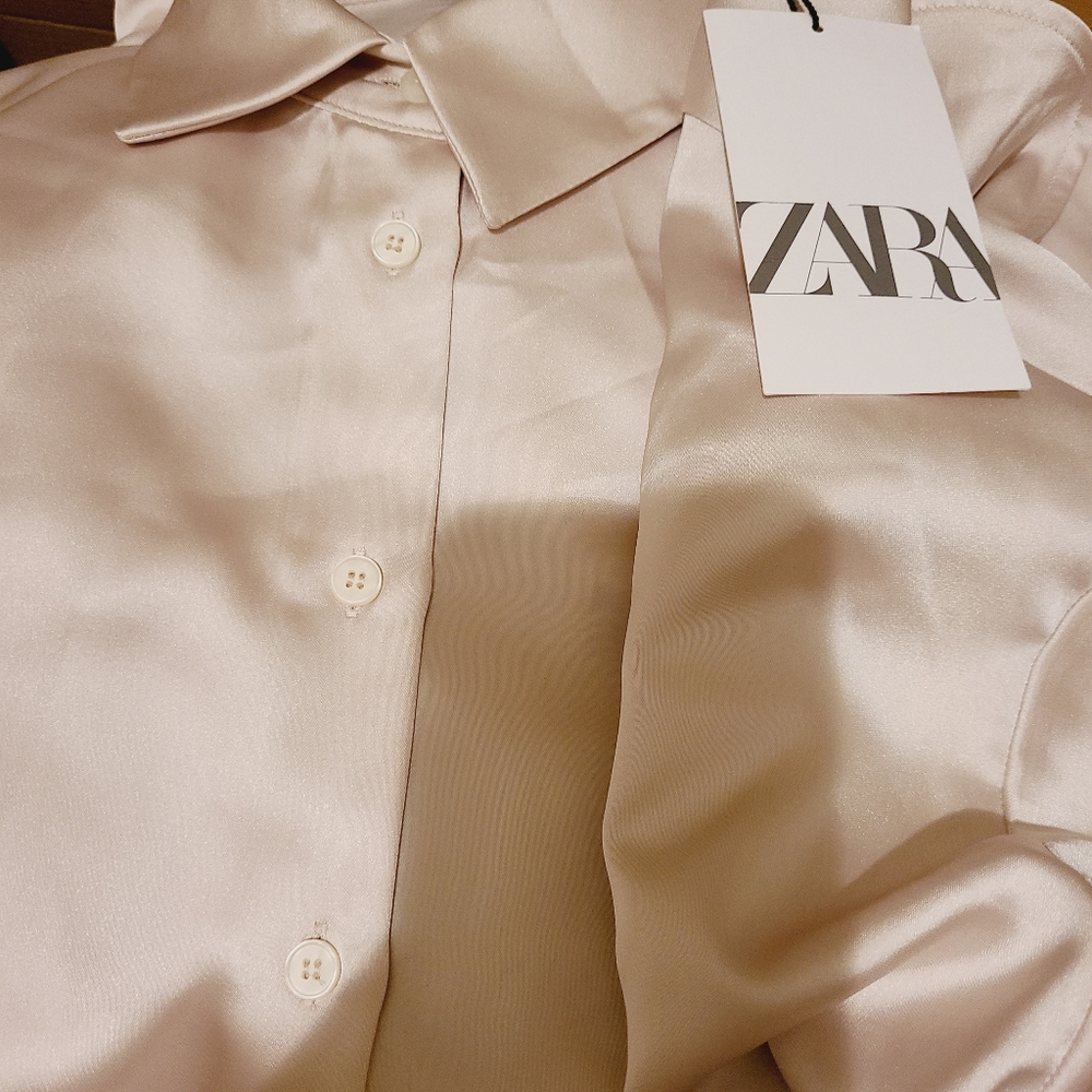 Last one Oversize satin effect blouse - Picture 6 of 6